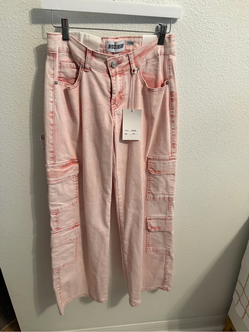 Disclosure Women's Pink Wide-Leg Cargo Jeans